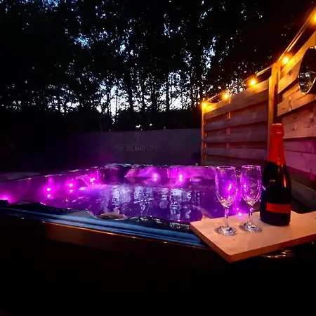 The Island Life Texel - Wellness 德科赫