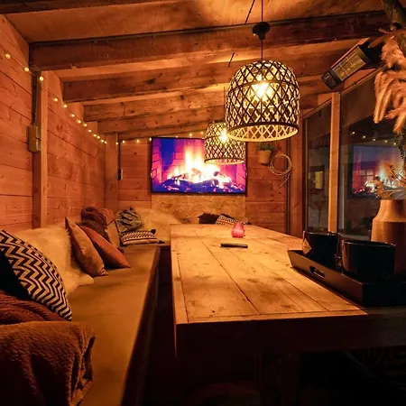 The Island Life Texel - Wellness B&B 데쿠크