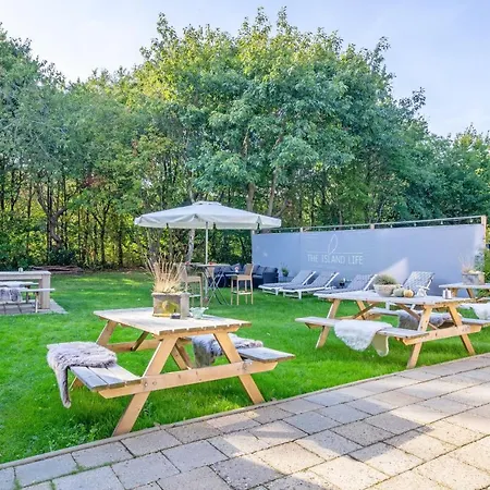 The Island Life Texel - Wellness 데쿠크