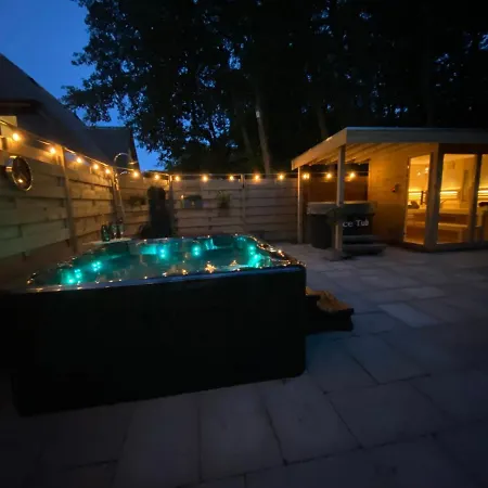 The Island Life Texel - Wellness לינה וארוחת בוקר